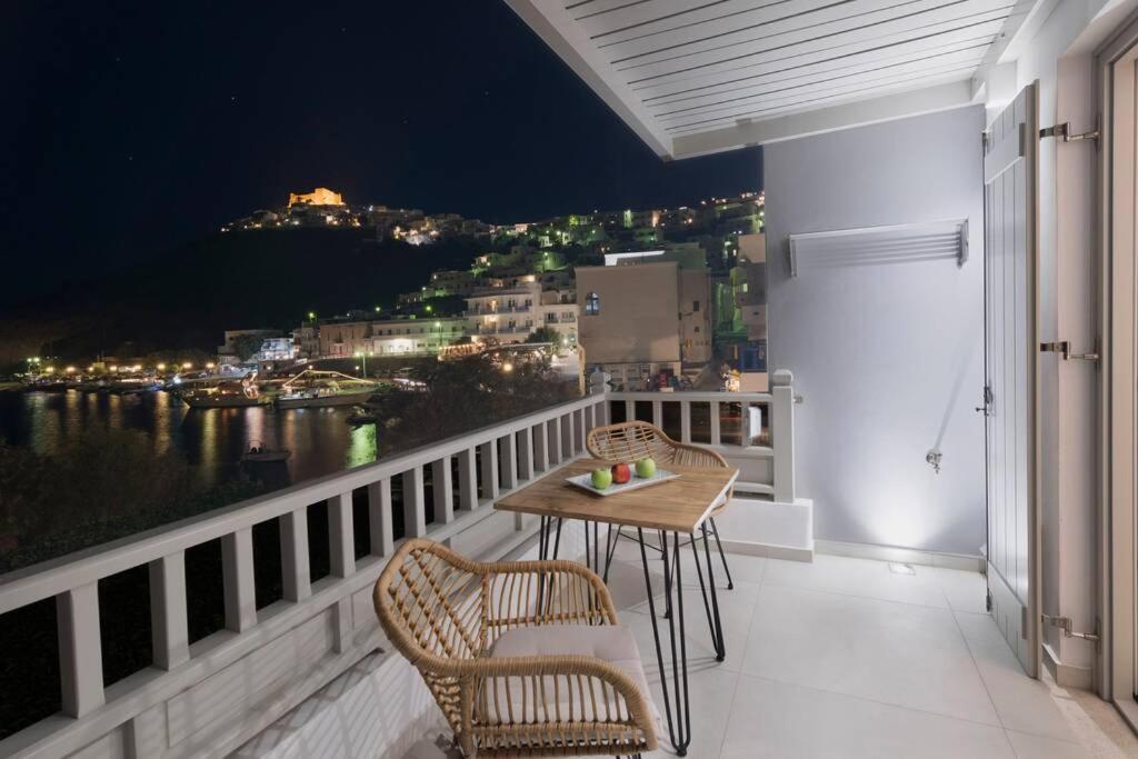 Vivere Inblue Pera Gyalos Exterior photo
